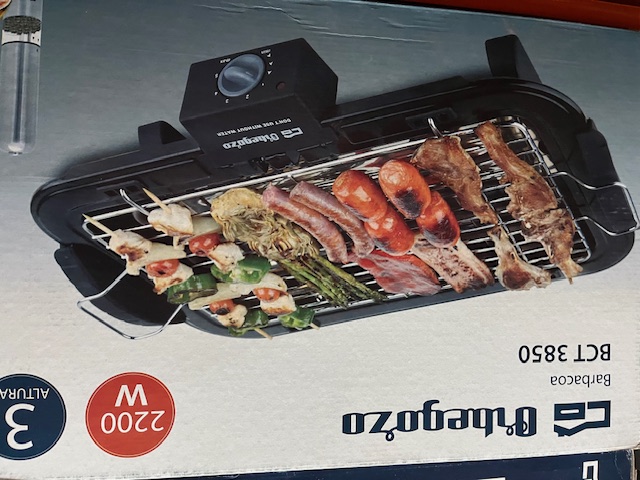 BARBACOA ELECTRICA BCT3850